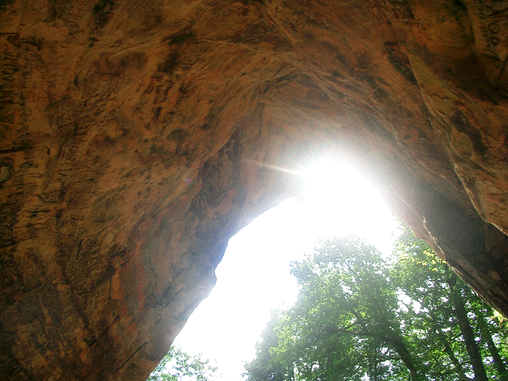 Gutmanis-Cave